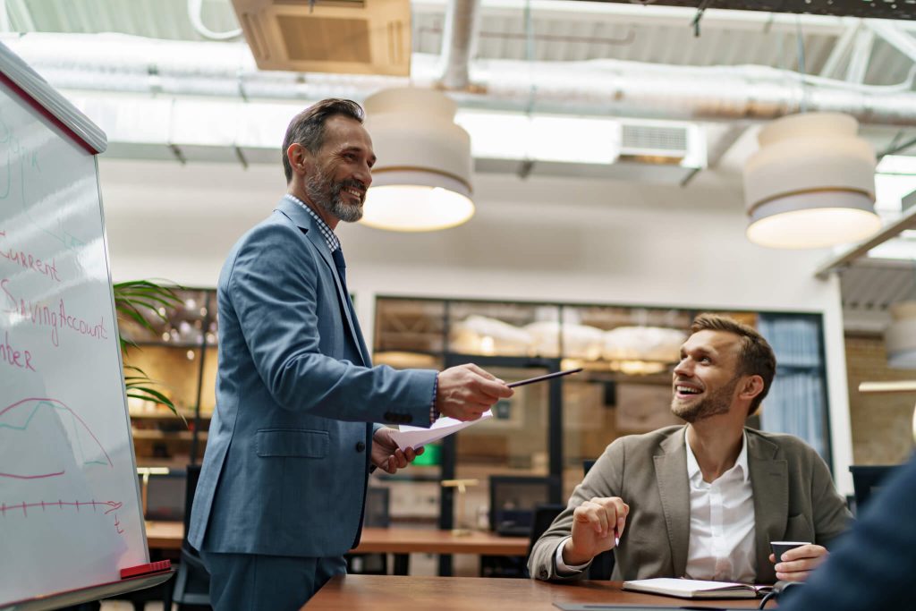 Liderança Tática vs. Liderança Estratégica: Qual a Diferença?